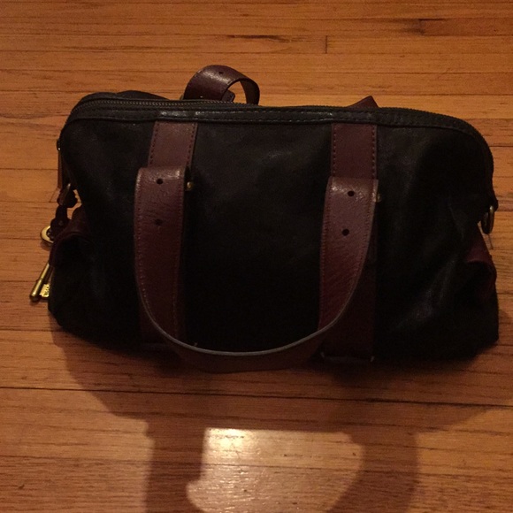 Fossil Handbags - NWOT Vintage Fossil Black & Brown Leather Purse